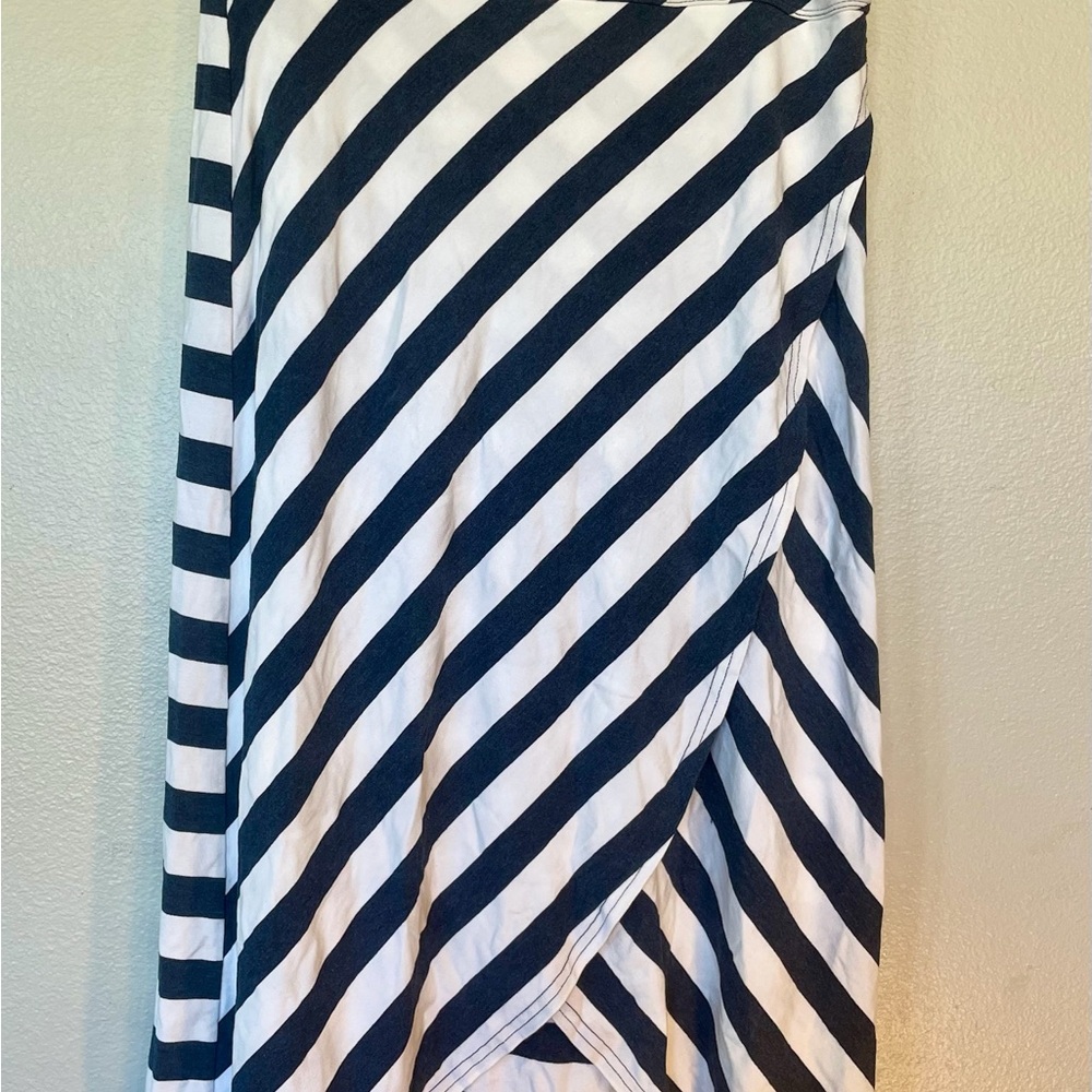 Athleta Navy and White Striped Midi Skirt